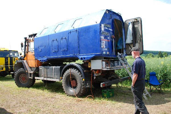 2009-SF-Treffen153-Bierkutscher