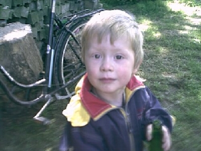 2001 041
